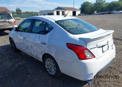 2015 Nissan Versa 1.6 S/1.6 S+/1.6 Sl/1.6 Sv из США, поврежденный, VIN 3N1CN7AP2FL842288
